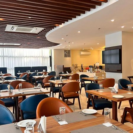 Best Western Maharani Bagh 뉴델리 외부 사진